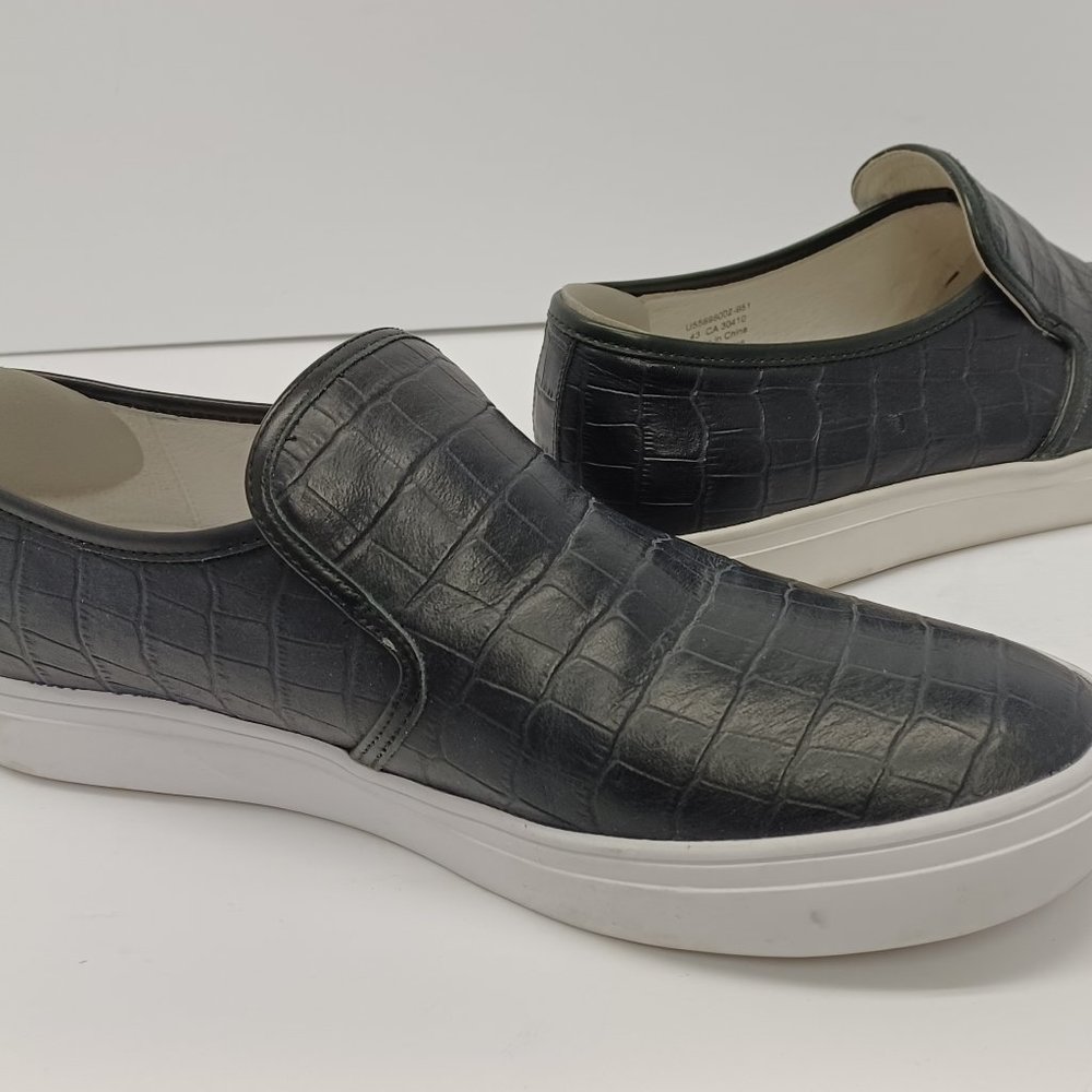 Like new Tiger of Sweden men's black loafers